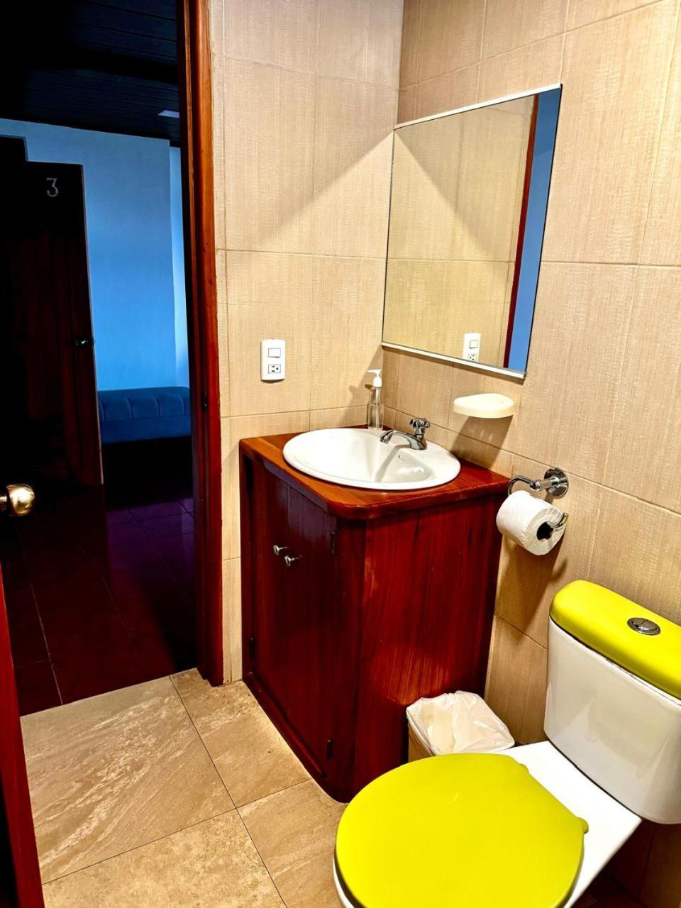 Hostal Muyuyo Puerto Ayora  Exteriér fotografie