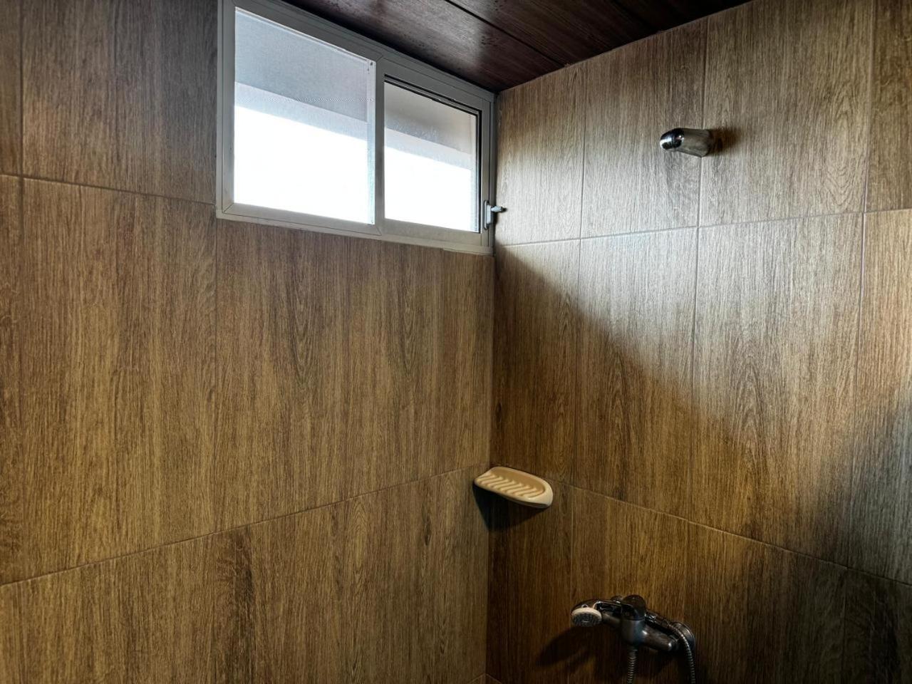 Hostal Muyuyo Puerto Ayora  Exteriér fotografie